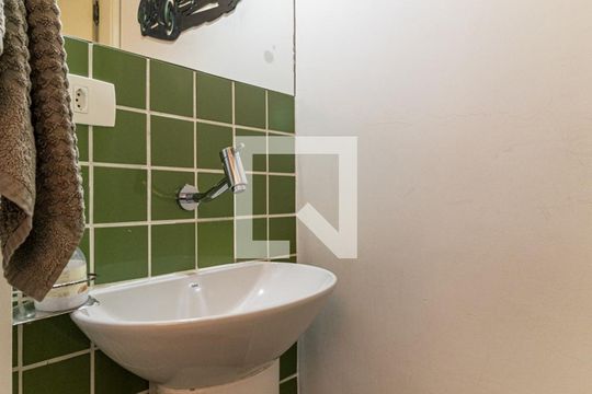 Lavabo de apartamento à venda com 3 quartos, 164m² em Higienópolis, São Paulo