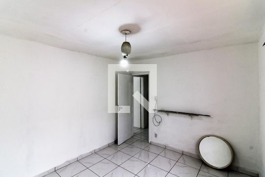 Quarto 2 de casa à venda com 3 quartos, 150m² em Parque Sao Domingos, São Paulo