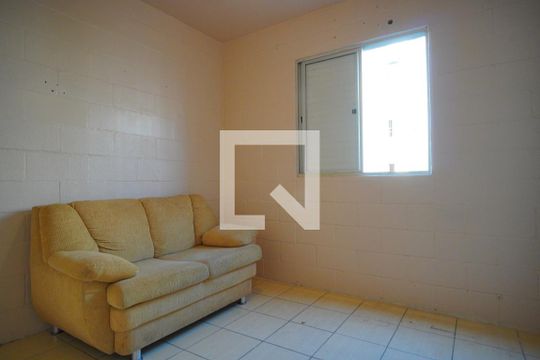 Quarto 1 de apartamento à venda com 2 quartos, 41m² em Rubem Berta, Porto Alegre