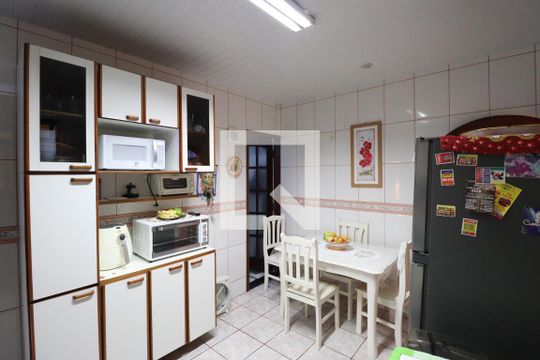 Cozinha de casa para alugar com 2 quartos, 119m² em Porto Novo, São Gonçalo