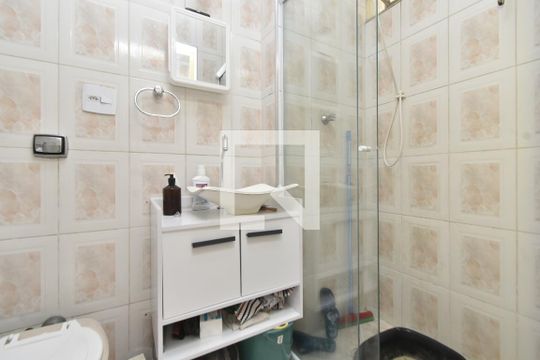 Banheiro e Área de serviço de kitnet/studio à venda com 1 quarto, 46m² em Santa Efigênia, São Paulo