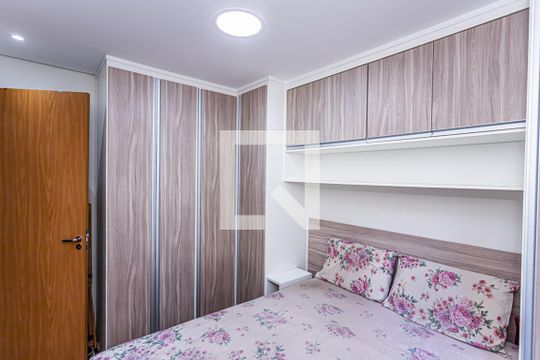 Quarto 1 de apartamento à venda com 2 quartos, 43m² em Jardim Íris, São Paulo