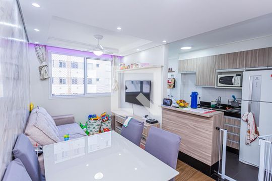 Sala de apartamento à venda com 2 quartos, 43m² em Jardim Íris, São Paulo