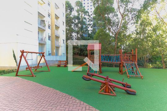 Área comum - Playground de apartamento para alugar com 2 quartos, 54m² em Jardim Henriqueta, Taboão da Serra