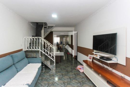 Sala de casa à venda com 5 quartos, 200m² em Vila Nova Utinga, São Paulo