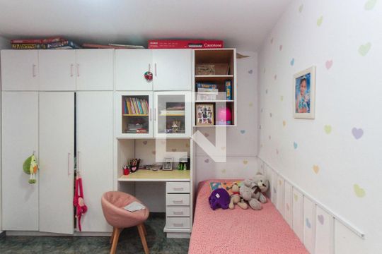 Quarto 01 de casa à venda com 5 quartos, 200m² em Vila Nova Utinga, São Paulo