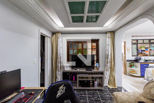Casa 3 - Sala de casa à venda com 7 quartos, 750m² em Vila Paranaguá, São Paulo