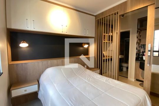 Apartamento para alugar com 1 quarto, 26m² em Bethaville I, Barueri
