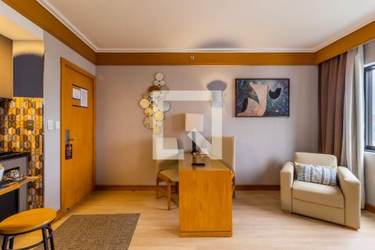 Quarto de kitnet/studio à venda com 1 quarto, 30m² em Vila Moreira, Guarulhos