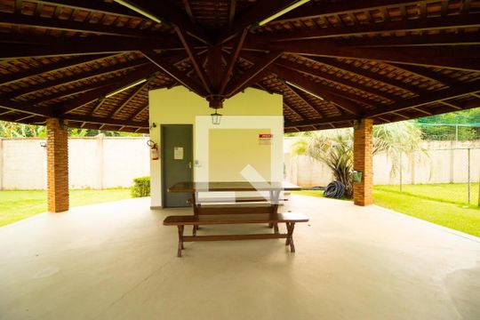 Área comum de casa de condomínio à venda com 4 quartos, 310m² em Chácara Belvedere, Campinas