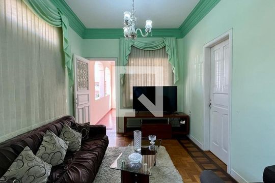 Casa à venda com 4 quartos, 284m² em Santa Tereza, Belo Horizonte