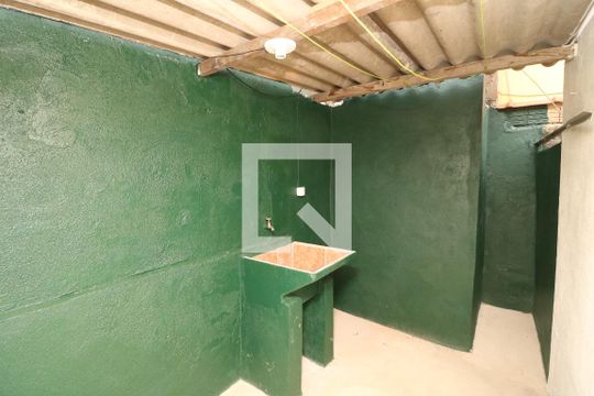 Área de Serviço de casa para alugar com 2 quartos, 55m² em Jardim Sônia Maria, São Paulo