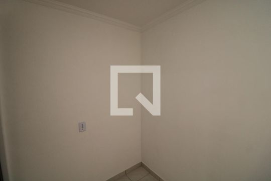 Quarto 2 de casa para alugar com 2 quartos, 55m² em Jardim Sônia Maria, São Paulo