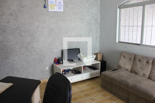 Sala de casa à venda com 2 quartos, 158m² em Jardim Santa Cecília, Guarulhos