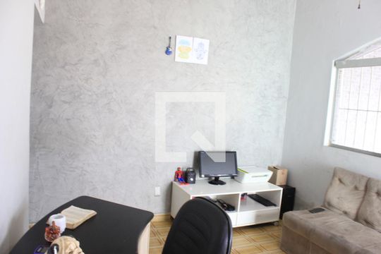 Sala de casa à venda com 2 quartos, 158m² em Jardim Santa Cecília, Guarulhos