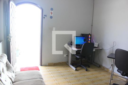 Sala de casa à venda com 2 quartos, 158m² em Jardim Santa Cecília, Guarulhos