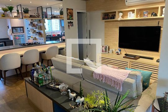 Sala de apartamento para alugar com 1 quarto, 88m² em Vila Guarani, São Paulo