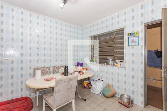 Cozinha de casa à venda com 2 quartos, 145m² em Jardim Santa Emília, São Paulo