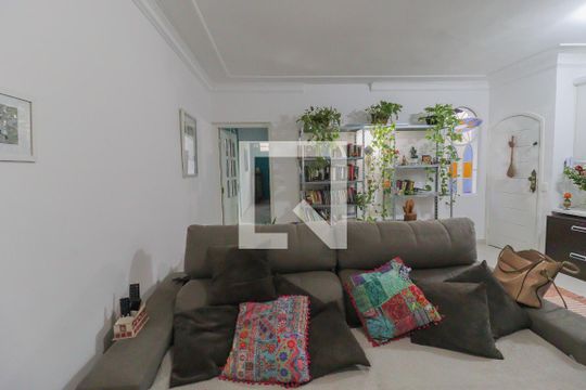 Sala de casa à venda com 4 quartos, 199m² em Vila Santana Ii, Jundiaí