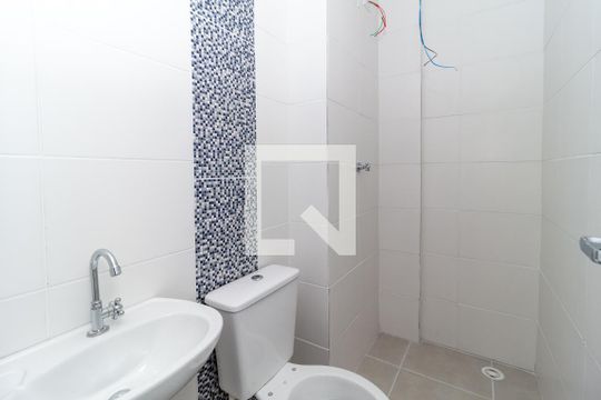 Banheiro de apartamento para alugar com 2 quartos, 42m² em Vila Matilde, São Paulo