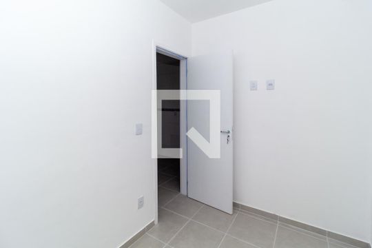 Quarto 2 de apartamento para alugar com 2 quartos, 42m² em Vila Matilde, São Paulo