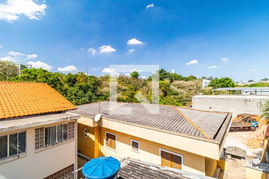 Vista de casa para alugar com 4 quartos, 70m² em Raposo Tavares, São Paulo