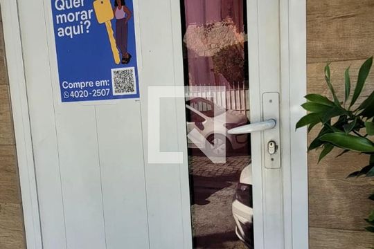 Placa instalada de apartamento à venda com 3 quartos, 140m² em Irajá, Rio de Janeiro