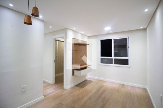 Apartamento à venda com 2 quartos, 48m² em Colônia (zona Leste), São Paulo