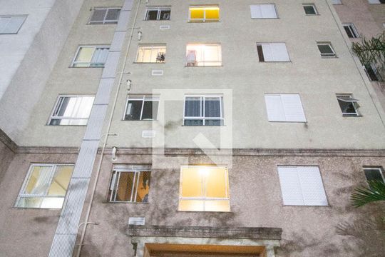 Fachada do bloco de apartamento à venda com 2 quartos, 48m² em Colônia (zona Leste), São Paulo