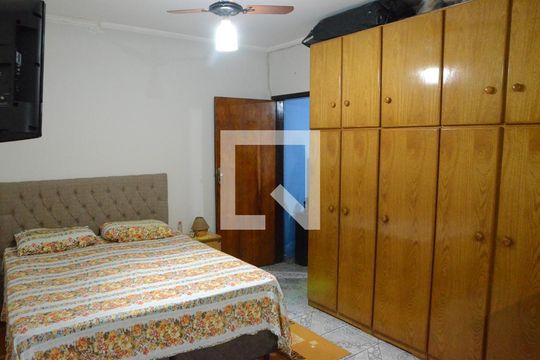 Quarto 1 de casa à venda com 3 quartos, 545m² em Veloso, Osasco