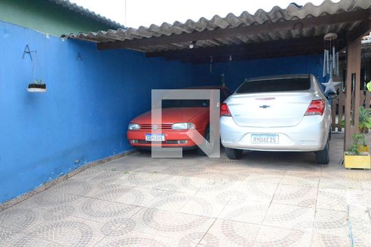 Garagem de casa à venda com 3 quartos, 545m² em Veloso, Osasco
