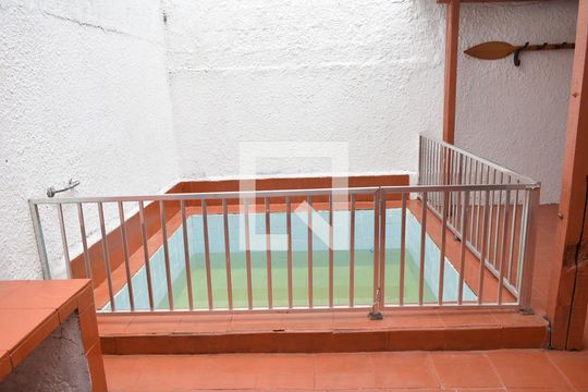 Vista do Quarto 2 de casa de condomínio para alugar com 2 quartos, 120m² em Campo Grande, Rio de Janeiro