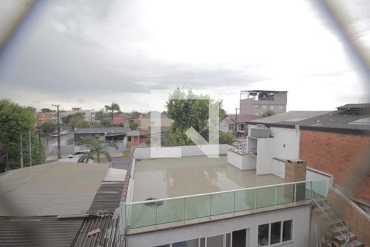 Vista de casa para alugar com 6 quartos, 378m² em Estância Velha, Canoas
