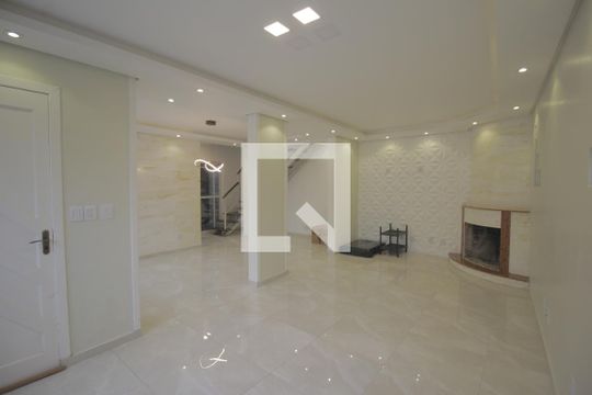Sala 1 de casa para alugar com 6 quartos, 378m² em Estância Velha, Canoas