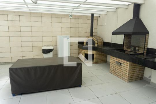 Área comum - Churrasqueira de apartamento para alugar com 1 quarto, 30m² em Bela Vista, São Paulo