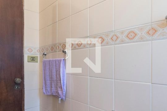 Lavabo de casa à venda com 3 quartos, 270m² em Vila Alto de Santo André, Santo André