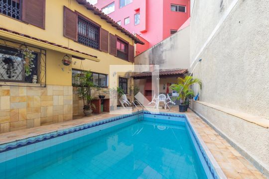 Área comum de casa à venda com 5 quartos, 374m² em Mangabeiras, Belo Horizonte