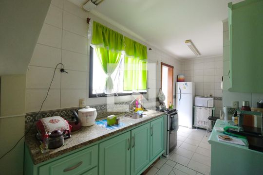Cozinha de apartamento à venda com 3 quartos, 240m² em Jardim Botânico, Porto Alegre