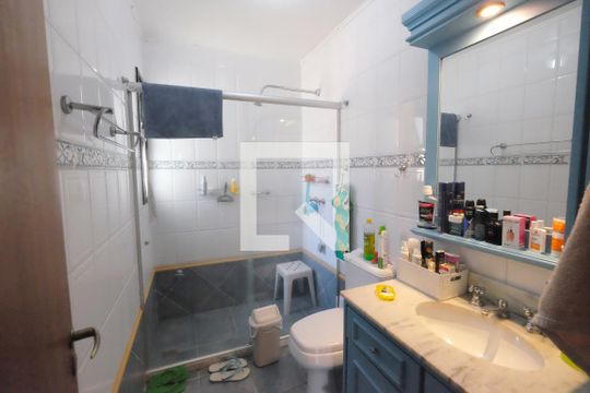 Banheiro da Suíte de apartamento à venda com 3 quartos, 240m² em Jardim Botânico, Porto Alegre