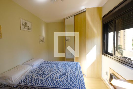 Quarto 1 de apartamento à venda com 3 quartos, 240m² em Jardim Botânico, Porto Alegre