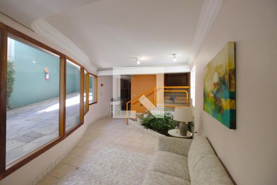 Área comum de apartamento à venda com 3 quartos, 240m² em Jardim Botânico, Porto Alegre