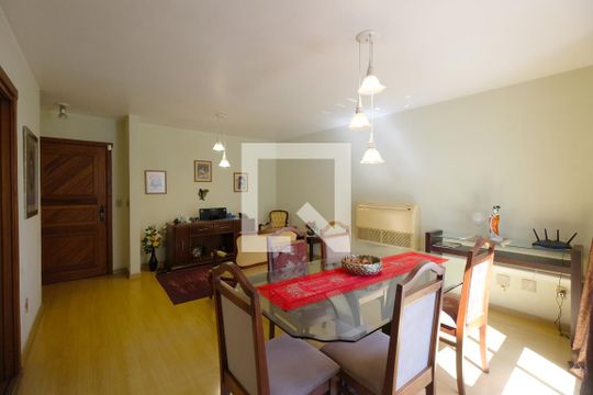 Sala de apartamento à venda com 3 quartos, 240m² em Jardim Botânico, Porto Alegre