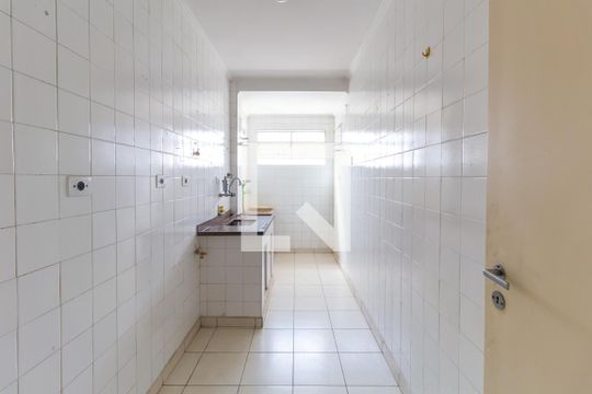 Cozinha de apartamento à venda com 1 quarto, 65m² em Liberdade, São Paulo