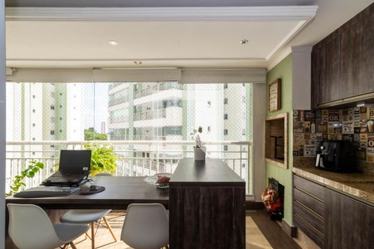Varanda gourmet de apartamento à venda com 3 quartos, 127m² em Centro, Guarulhos