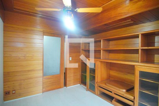 Quarto 1 de apartamento à venda com 4 quartos, 315m² em Centro, Novo Hamburgo