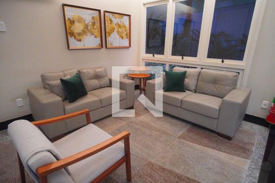 Hall de entrada de apartamento para alugar com 4 quartos, 315m² em Centro, Novo Hamburgo