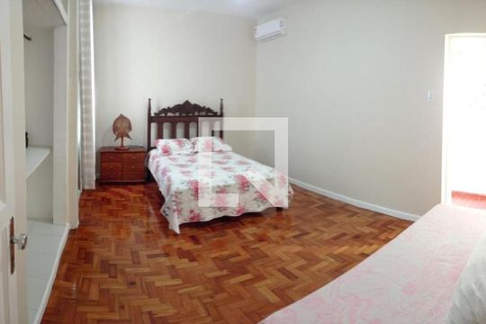 Quarto de apartamento para alugar com 1 quarto, 53m² em Jardim das Margaridas, Salvador