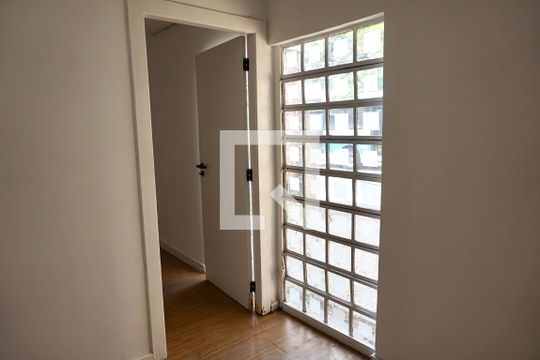 Quarto 3 de casa à venda com 10 quartos, 450m² em Vila Cordeiro, São Paulo