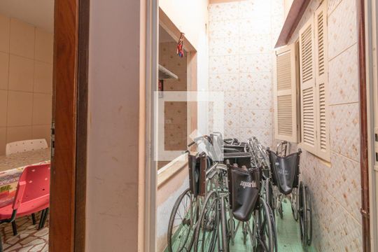Corredor de casa para alugar com 6 quartos, 250m² em Brooklin Paulista, São Paulo