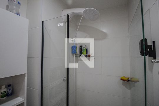 Banheiro de apartamento para alugar com 2 quartos, 36m² em Cambuci, São Paulo